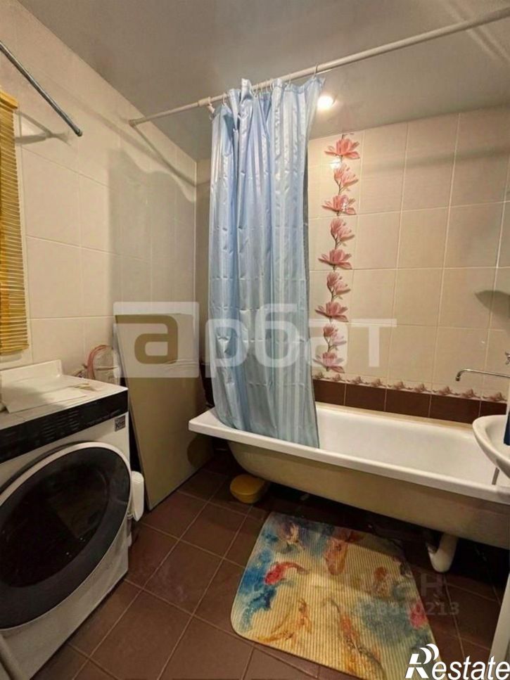 2-комн квартира Угличская улица, 32,  д. 32