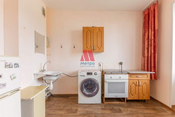 2-комн квартира Батова улица, д.3к4