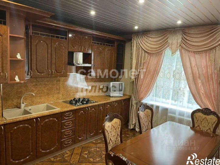 3-комн квартира ул Панина, 14,  д. 14