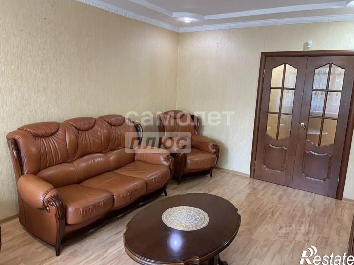3-комн квартира ул Панина, 14,  д. 14