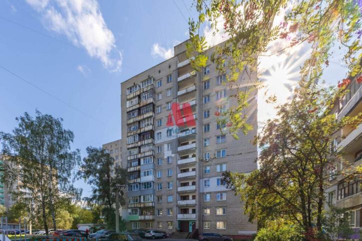 2-комн квартира Дзержинского проспект, д.52