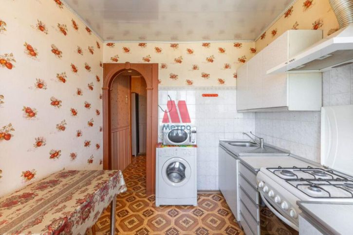 2-комн квартира Дзержинского проспект, д.52