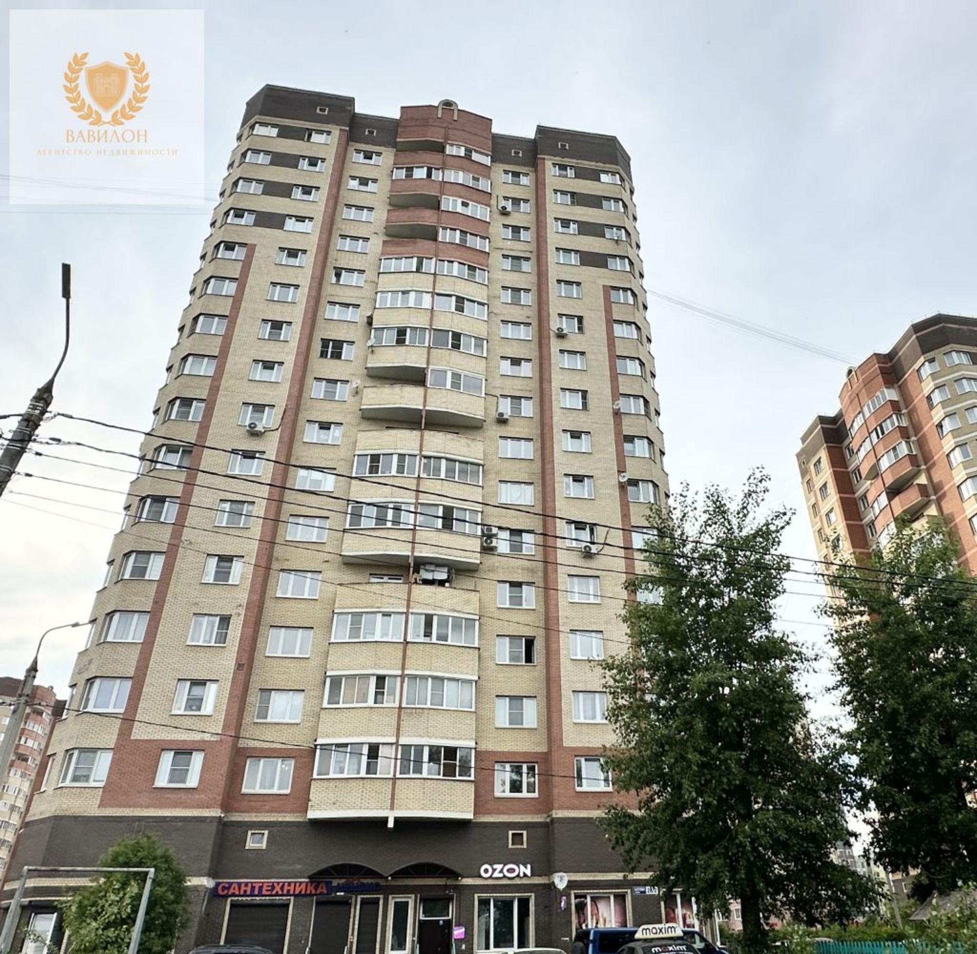 Купить квартиру за 6 100 000 рублей на Батова ул, 28к2