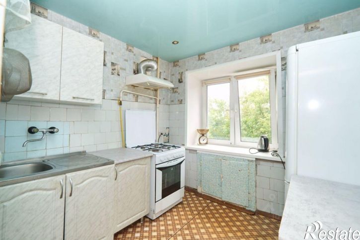 2-комн квартира улица Добрынина, 22,  д. 22