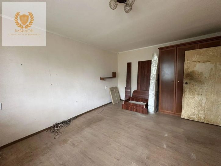 2-комн квартира Бабича ул, 14