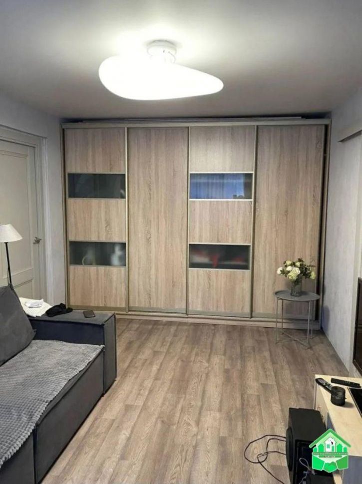 4-комн квартира Пожарского ул, 1а