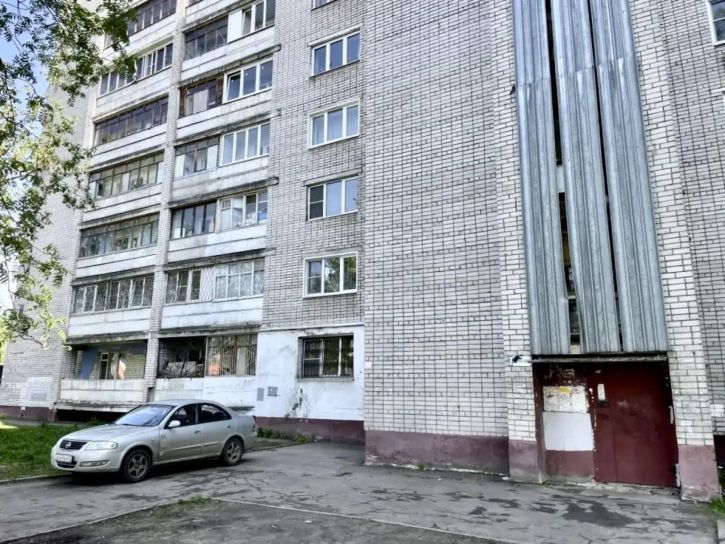 2-комн квартира Авиаторов пр-кт, 104