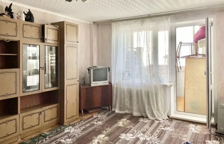 2-комн квартира Авиаторов пр-кт, 104