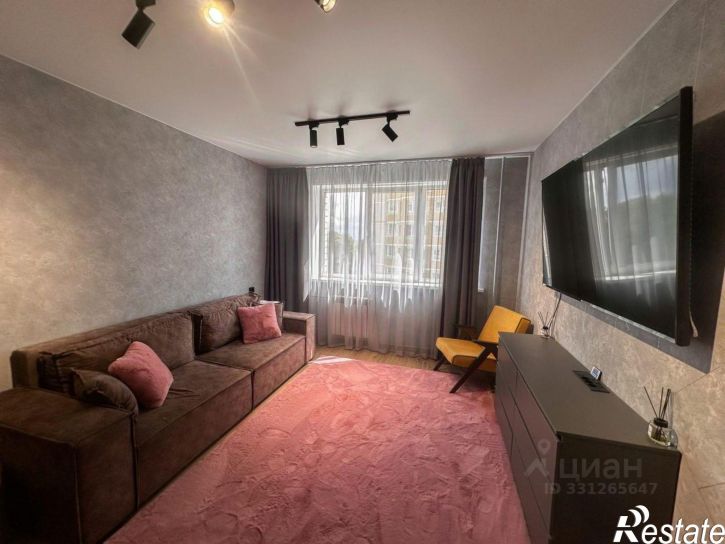 1-комн квартира ул Ньютона, 31 2,  д. 31 2,  к. 2