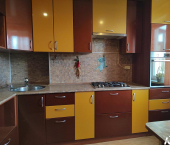 1-комн, 33.3кв м, этаж 9/9 улица Комарова, 7