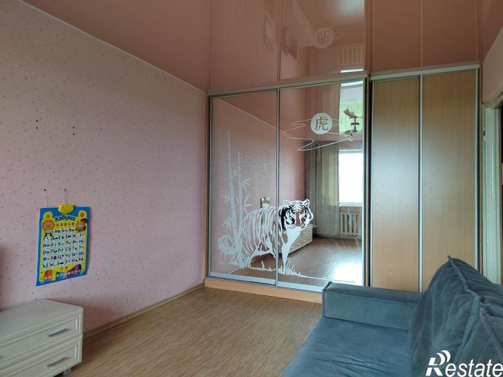1-комн квартира улица Комарова, 7