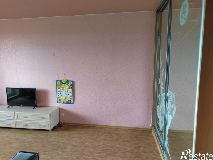 1-комн квартира улица Комарова, 7