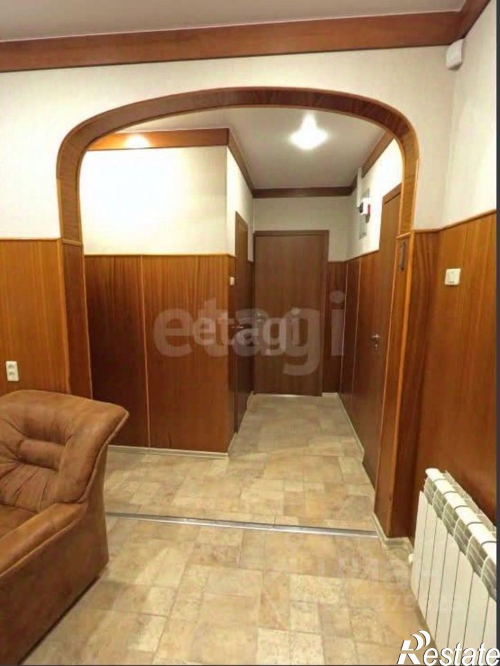 4-комн квартира пл Челюскинцев, 17а,  д. 17а