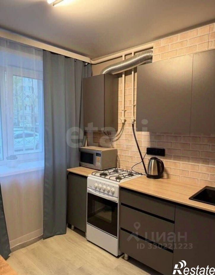2-комн квартира улица 8 Марта, 16,  д. 16