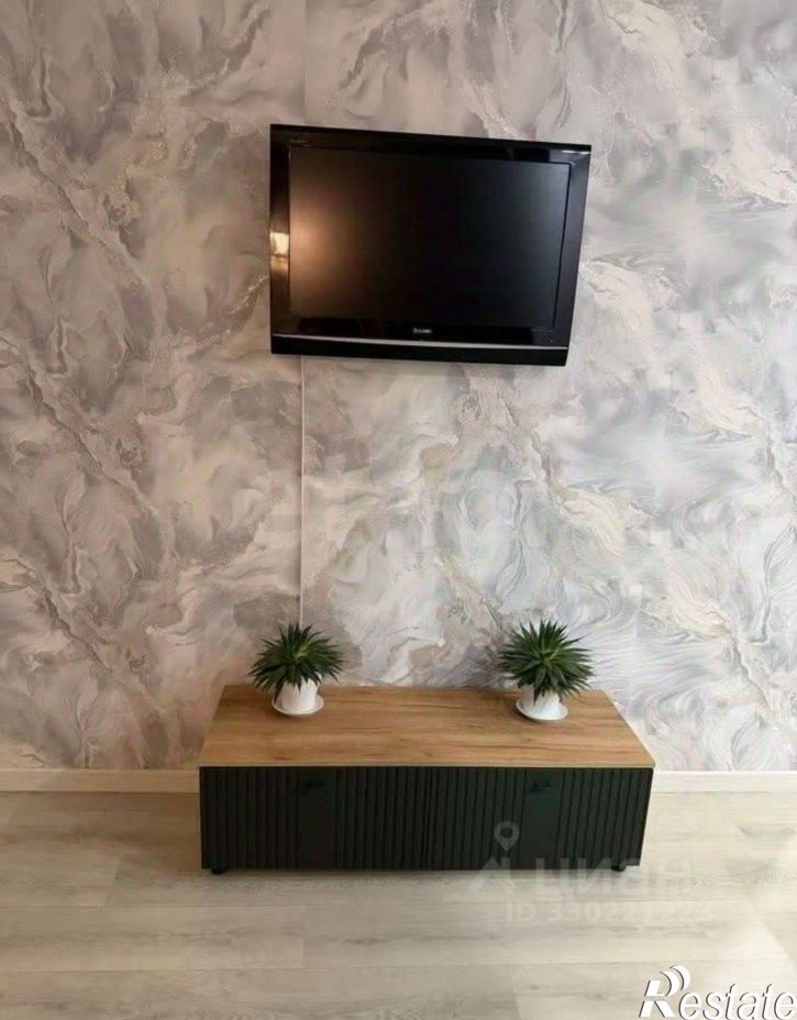 2-комн квартира улица 8 Марта, 16,  д. 16