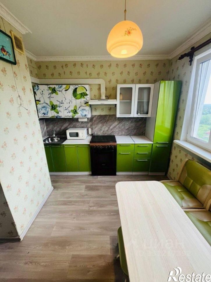 3-комн квартира ул Строителей, 19,  д. 19
