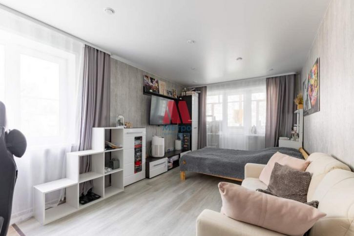 2-комн квартира Урицкого улица, д.35а