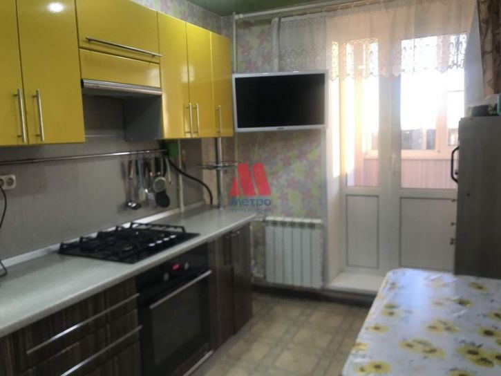 3-комн квартира Алмазная улица, д.33