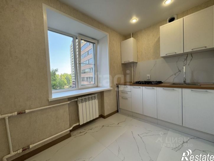 2-комн квартира Угличская улица, 70,  д. 70
