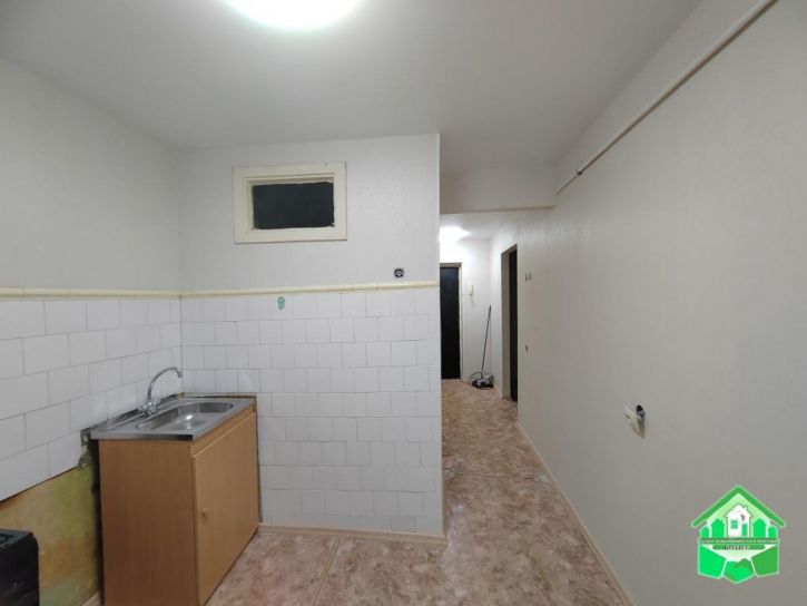 2-комн квартира Ньютона ул, 28б