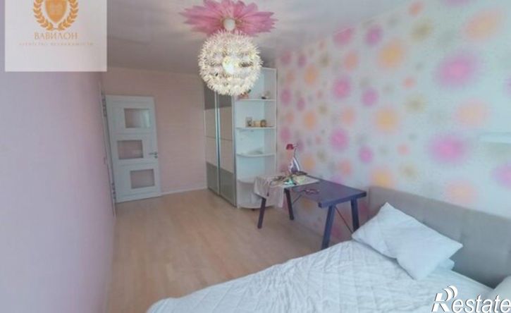 2-комн квартира улица Труфанова, 18 к2,  д. 18 к2