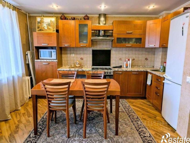 3-комн квартира улица Победы, 16 к2,  д. 16 к2