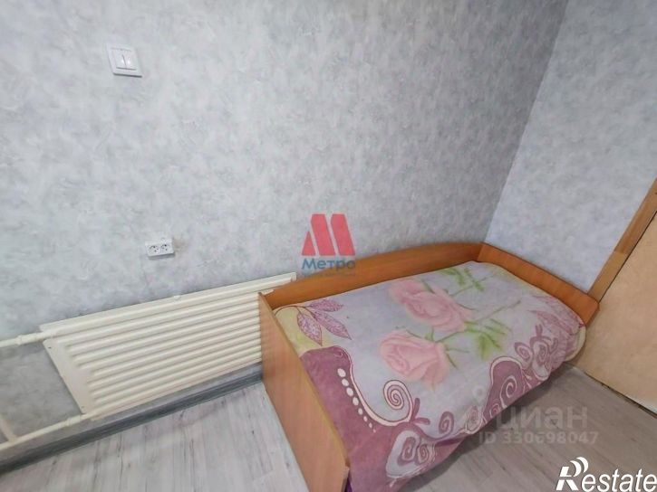 Комната пр-д Ушакова, 2б,  д. 2б