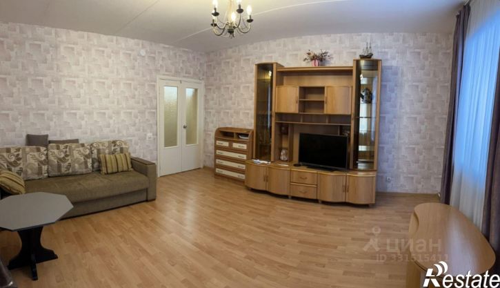 3-комн квартира пр-кт Октября, 5 2,  д. 5 2,  к. 2