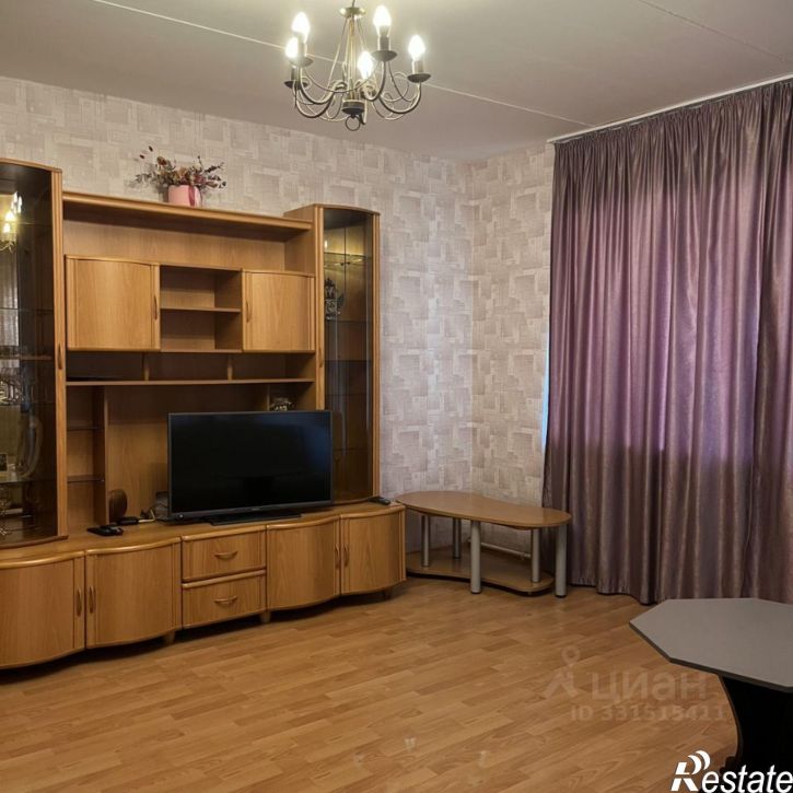 3-комн квартира пр-кт Октября, 5 2,  д. 5 2,  к. 2
