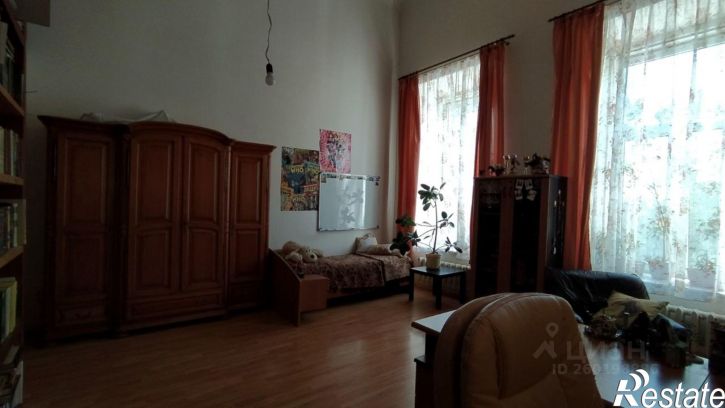 4-комн квартира ул Терешковой, 15/8,  д. 15/8