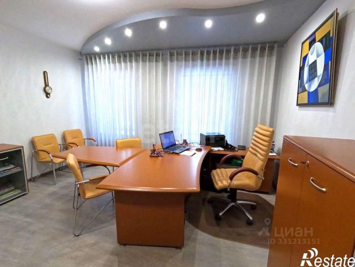 2-комн квартира площадь Челюскинцев, 17А,  д. 17А