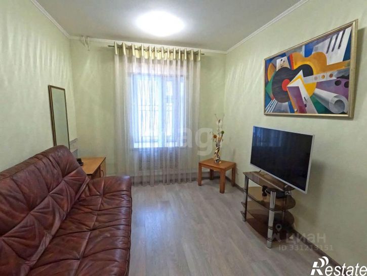 2-комн квартира площадь Челюскинцев, 17А,  д. 17А