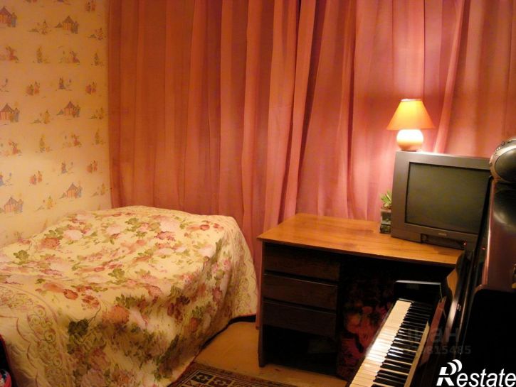 3-комн квартира проспект Машиностроителей, 13 к3,  д. 13 к3