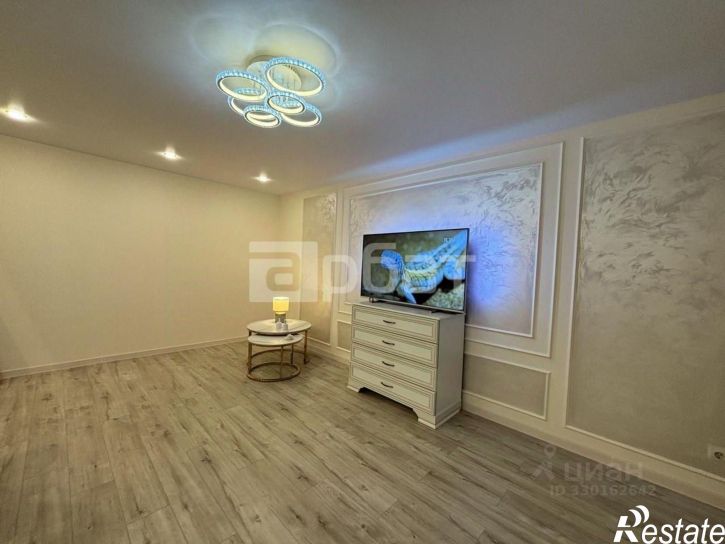 2-комн квартира ул Труфанова, 21 2,  д. 21 2,  к. 2