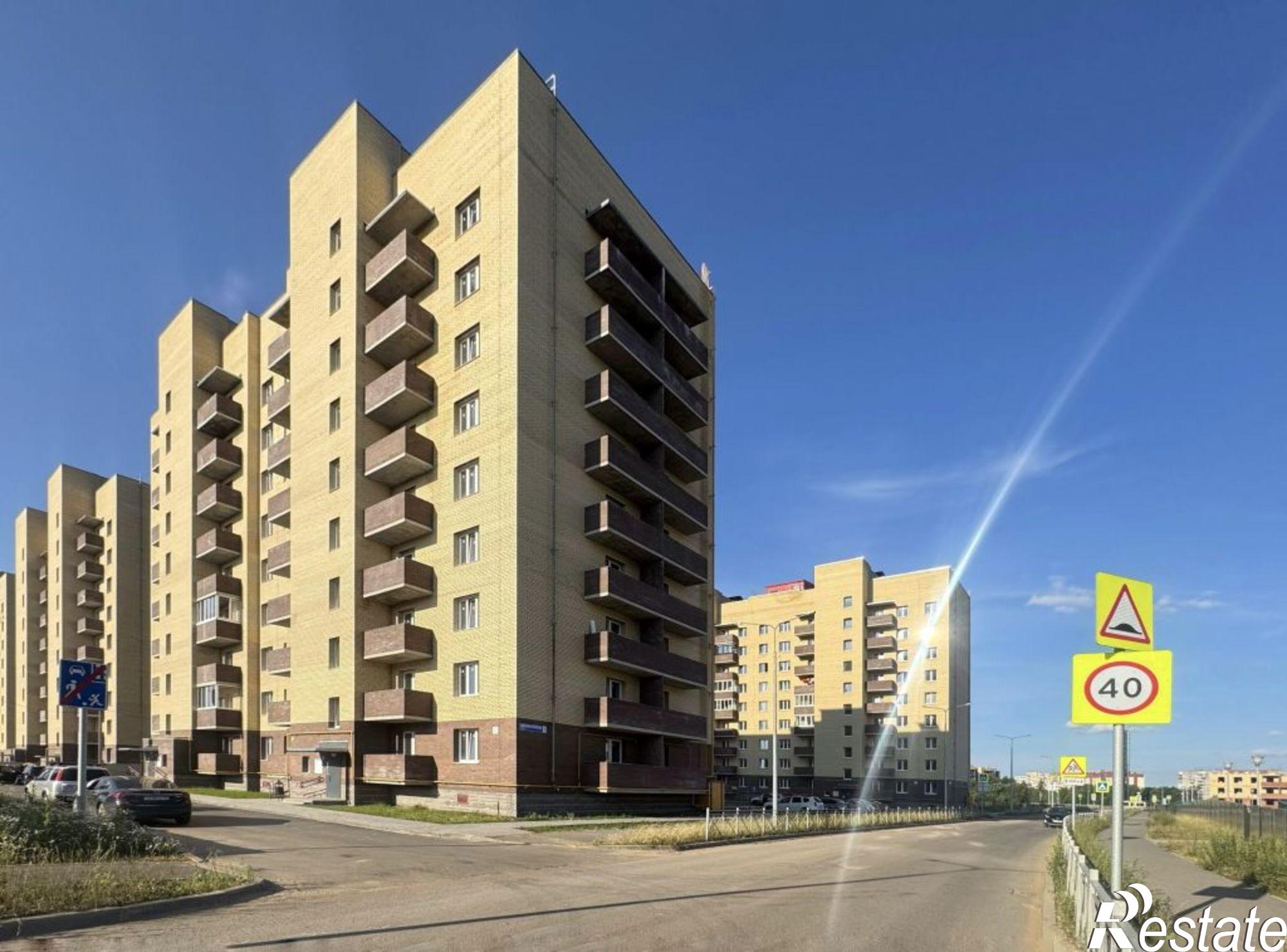 Купить квартиру за 3 634 800 рублей на Комкора Хрипина ул, 1