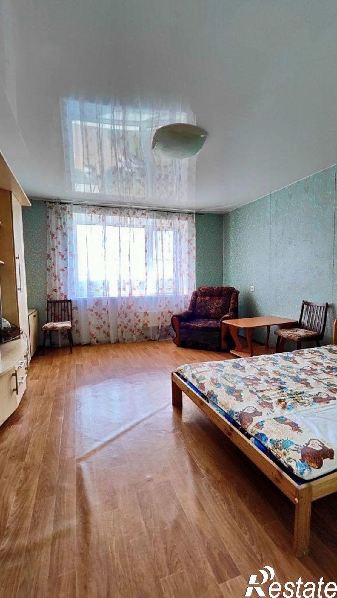 Сдать квартиру за 18 000 рублей на Панина ул, 56