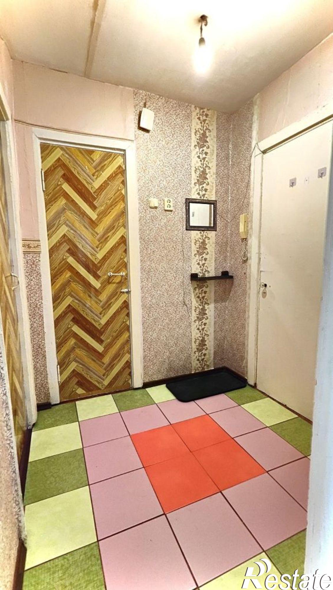 Сдать квартиру за 18 000 рублей на Панина ул, 56