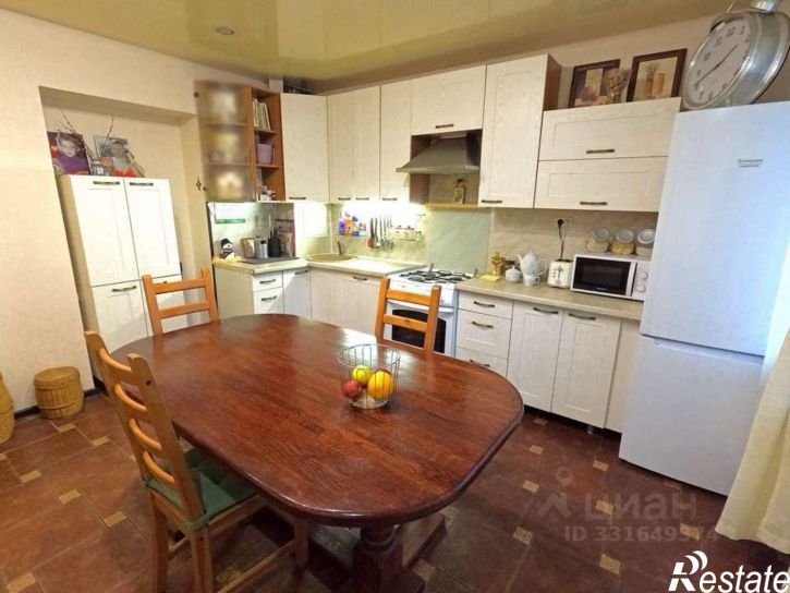 3-комн квартира улица Добрынина, 25,  д. 25