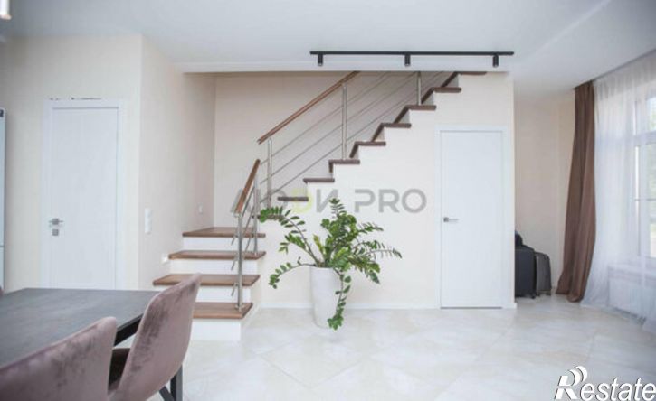 3-комн квартира Сквозной пер, 8а,  д. 8а