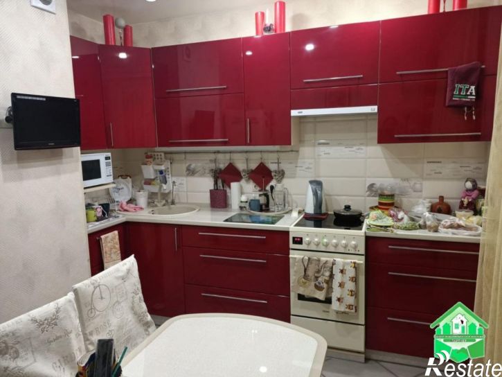 3-комн квартира Папанина ул, 8