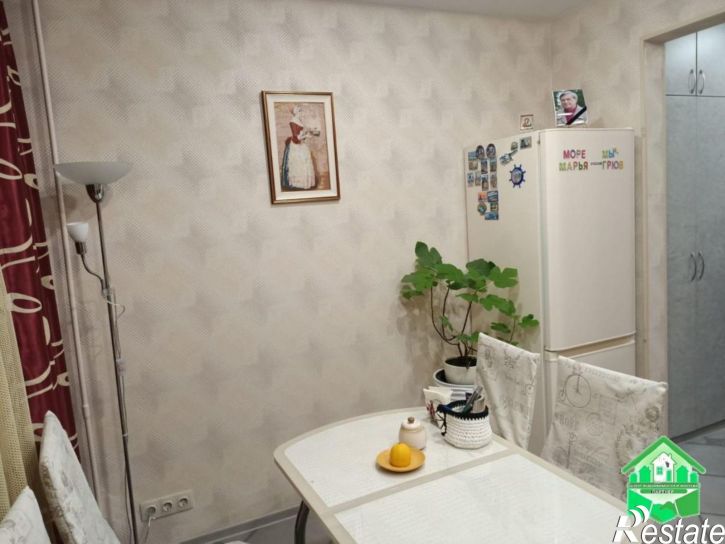 3-комн квартира Папанина ул, 8