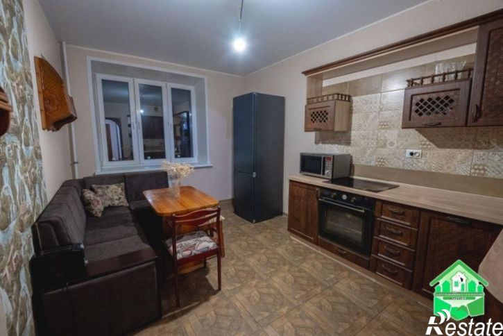 2-комн квартира Машиностроителей пр-кт, 12