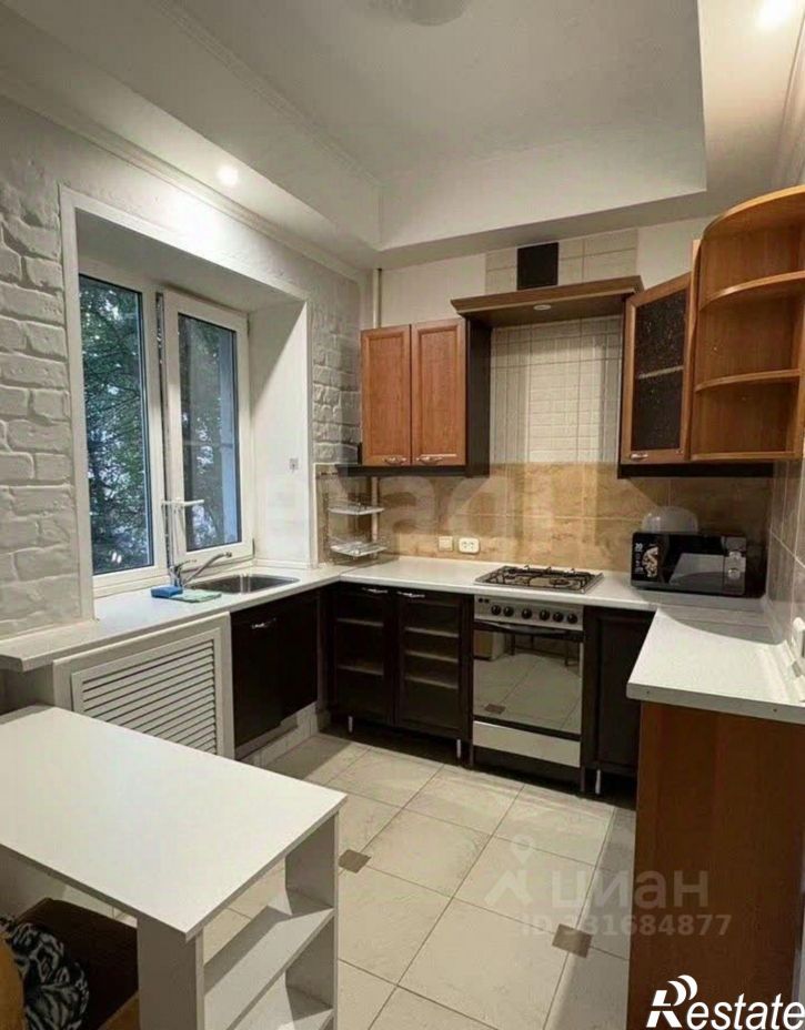 2-комн квартира ул Добрынина, 17,  д. 17