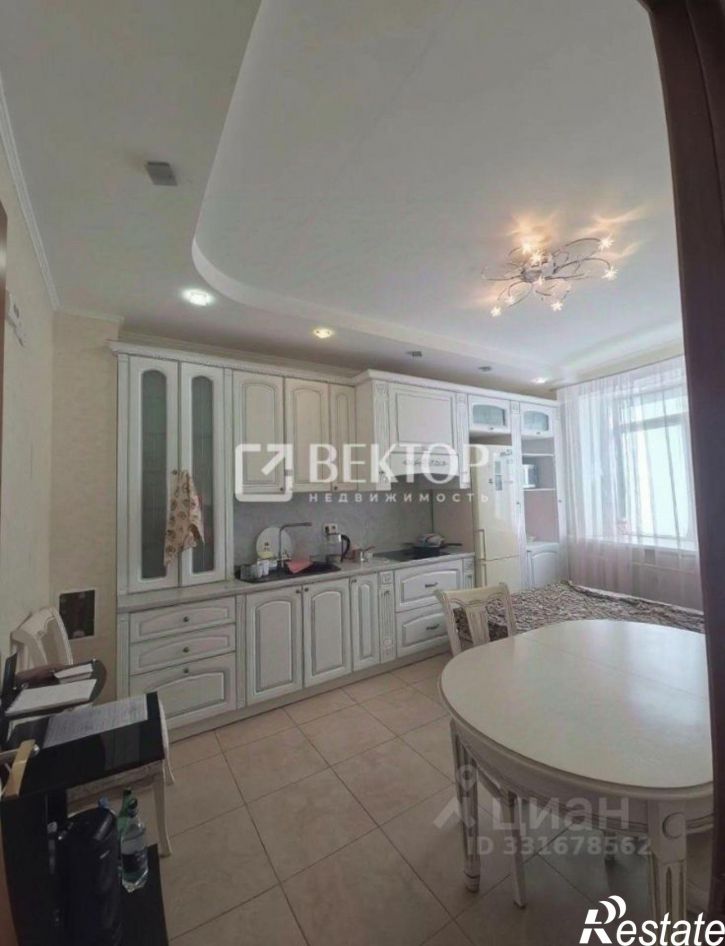 1-комн квартира ул Нефтяников, 4,  д. 4