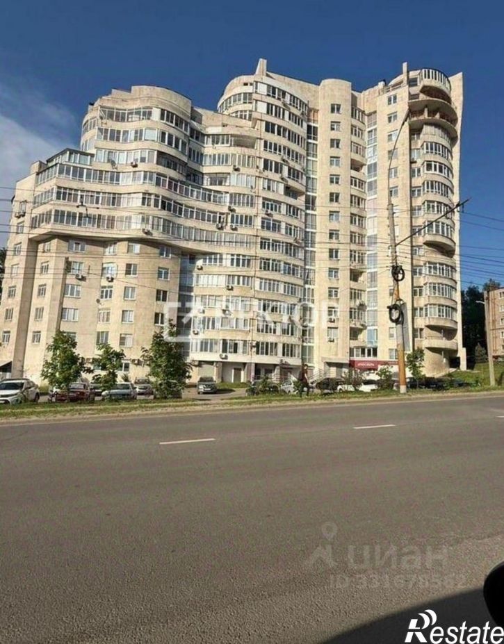 1-комн квартира ул Нефтяников, 4,  д. 4