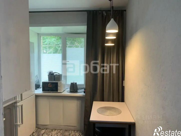 2-комн квартира ул Большие Полянки, 13 2,  д. 13 2,  к. 2