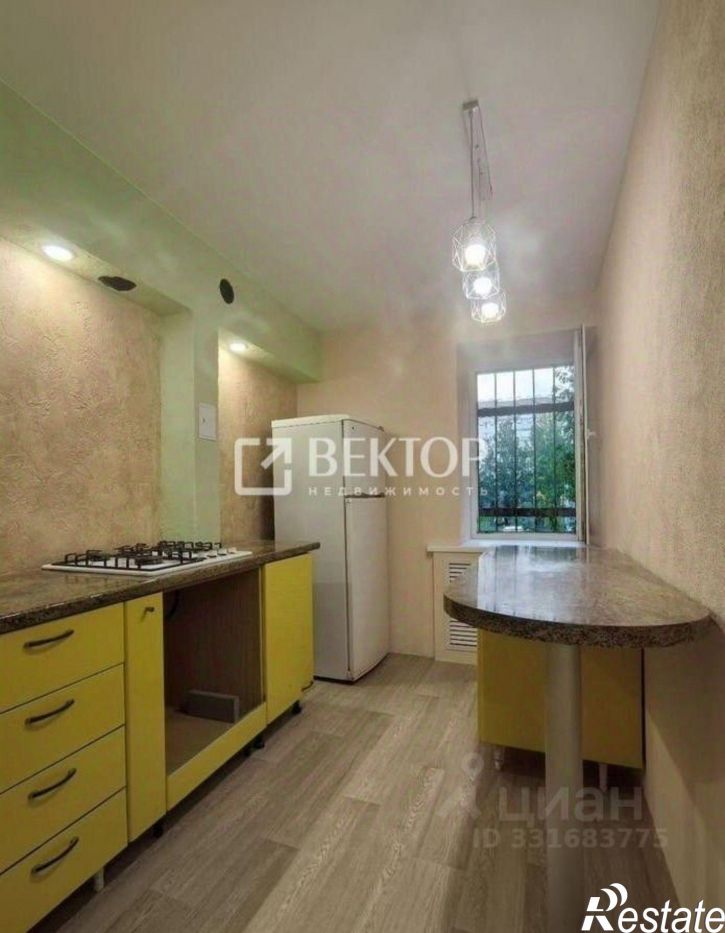 3-комн квартира ул Калинина, 35,  д. 35