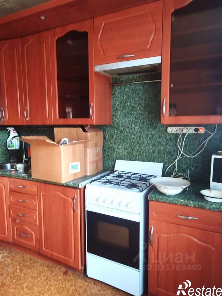4-комн квартира пр-кт Машиностроителей, 46,  д. 46