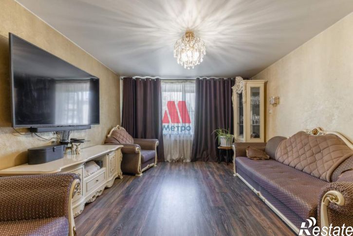 3-комн квартира Нефтяников улица, д.31