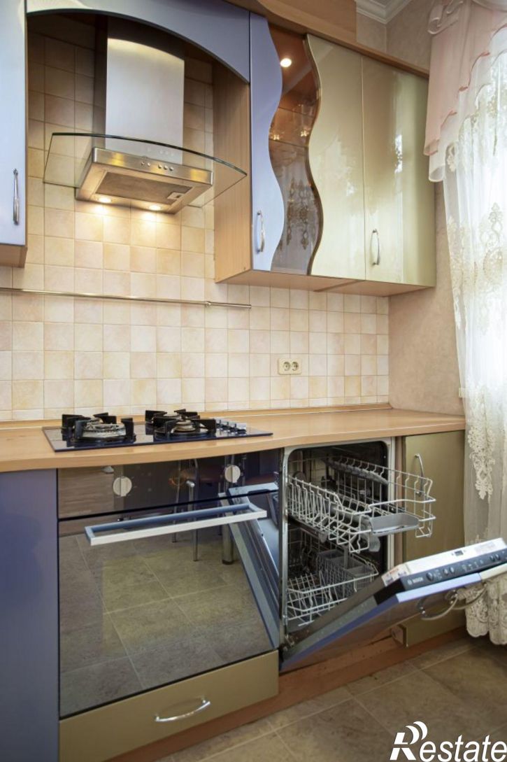 2-комн квартира Ленина пр-кт, 32